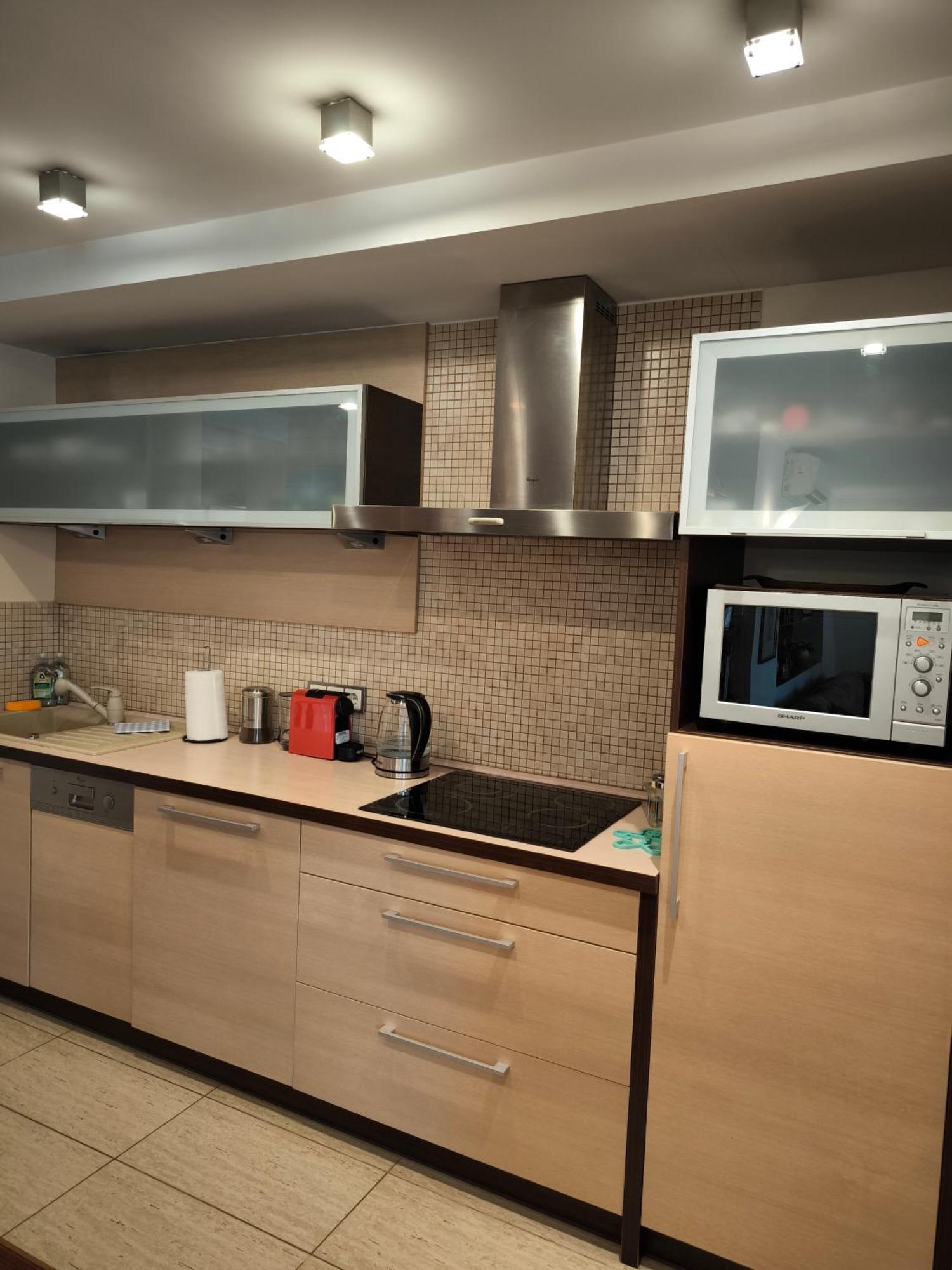 Uroczy Apartament Przy Deptaku Z Parkingiem. Polanica-Zdrój Kültér fotó